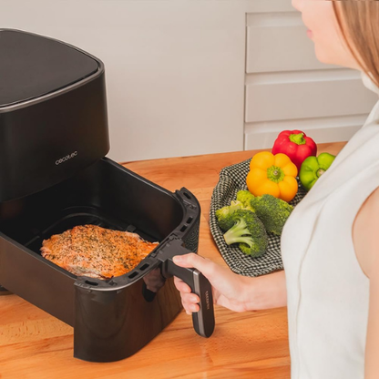 Freidora de Aire 2.5 L – Diseño Compacto con Calentamiento Rápido de 1200 W y Cocina Sin Aceite
